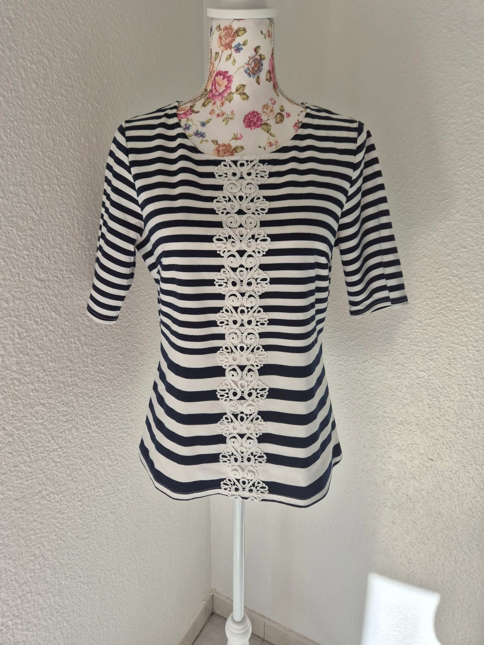 ✨ T-shirt marinière Jus d'Orange T4 blanc & bleu marine avec dentelle – chic marin – manches 3/4